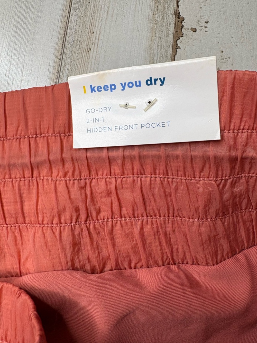 Old Navy High Waisted Lightweight Water- repellent 2-in-1 Run Shorts, Size 2X - Picture 6 of 16